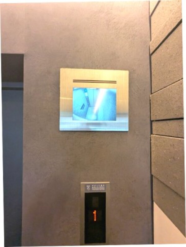 建物設備(防犯モニター付セキュリティエレベーター)