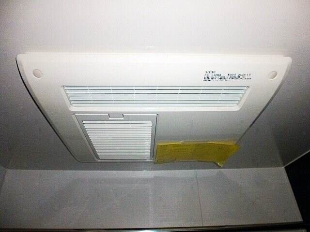 物件内観写真20　(グランカーサ三ノ輪１ＬＤＫの浴室換気乾燥機です)