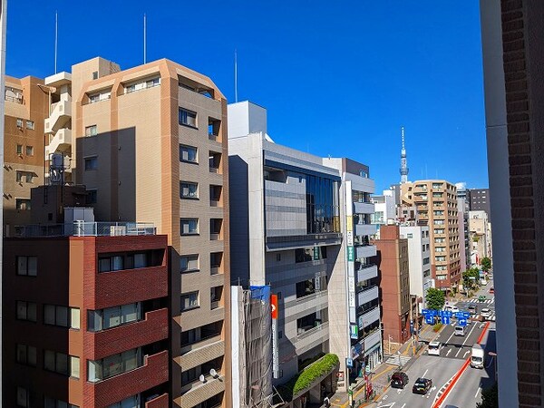 眺望(8F眺望、上層階からはスカイツリー見えます)