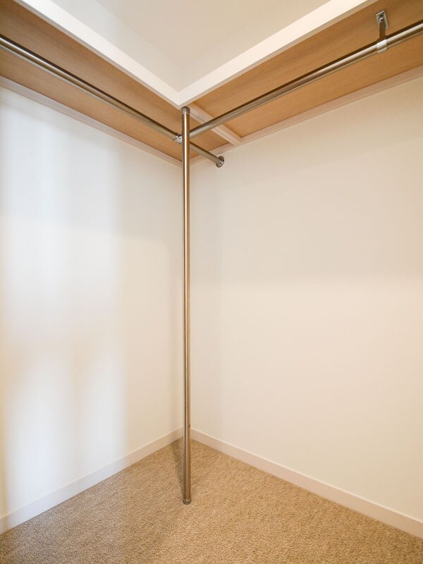 物件内観写真7　(ウォークインクローゼット)