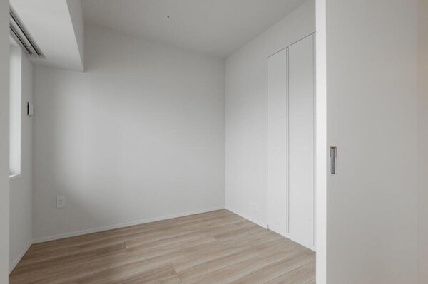 建物設備(3.7帖洋室)