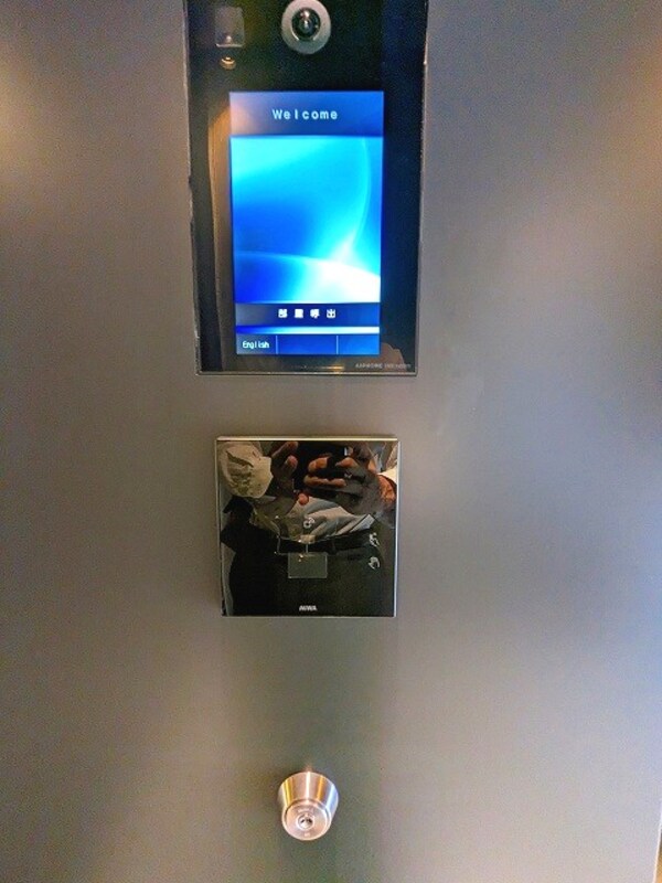 建物設備(タッチキーのＴＶモニター付きオートロックセキュリティです)