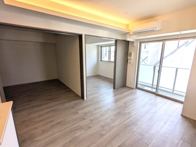 物件内観写真5　(インターネット無料、ペット可、角部屋、取り外し可能な室内物干)