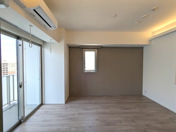 建物設備(インターネット無料、ペット可、角部屋、取り外し可能な室内物干)
