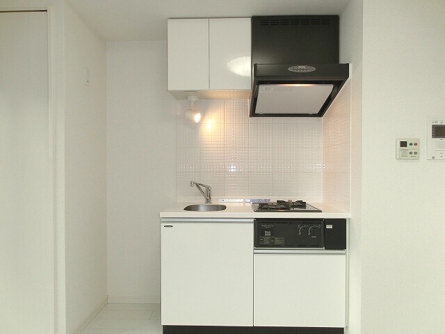 物件内観写真5　(ハイリーフ上野の１Ｒのキッチンです)