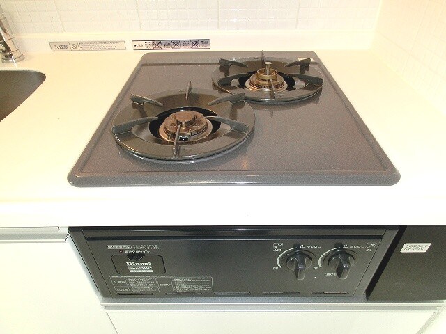 物件内観写真13　(ハイリーフ上野の１Ｒのガスコンロです)