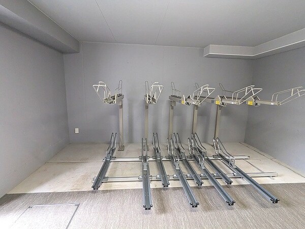 建物設備(駐輪場です)