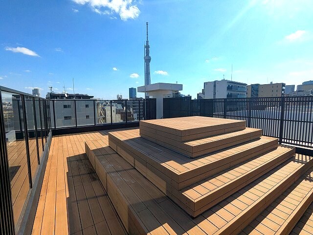 物件内観写真3　(屋上からスカイツリー隅田川花火見えます)