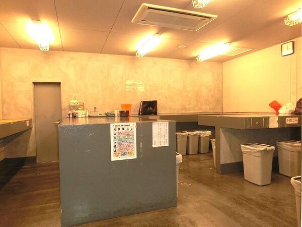 建物設備(チェスターコート御茶ノ水の２４時間利用可能なごみ置き場です)
