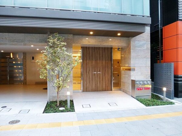 建物設備(ルジェンテ・バリュ上野のエントランスです)