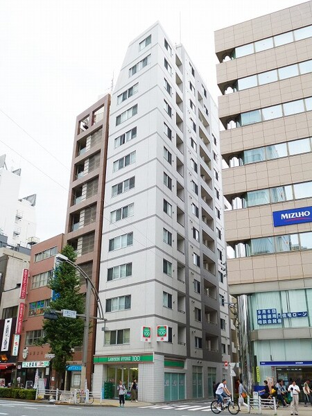 COMFORIA上野広小路外観写真