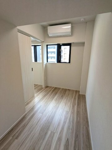 物件内観写真7　(3.5帖洋室)