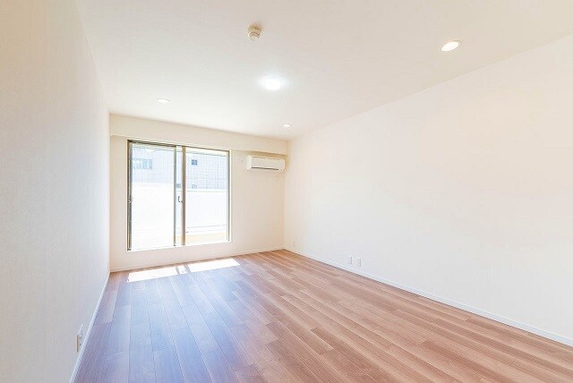 物件内観写真5　(同反転タイプ類似参照)