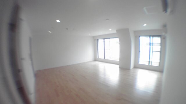 物件内観写真21　(リビング・同反転タイプ類似参照)