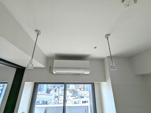 物件内観写真25　(取り外し可能な室内物干し設備付きです)