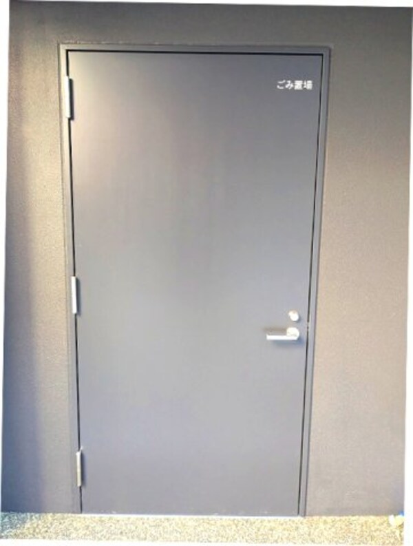 ロビー・ラウンジ(24時間利用可能なゴミ置場です)