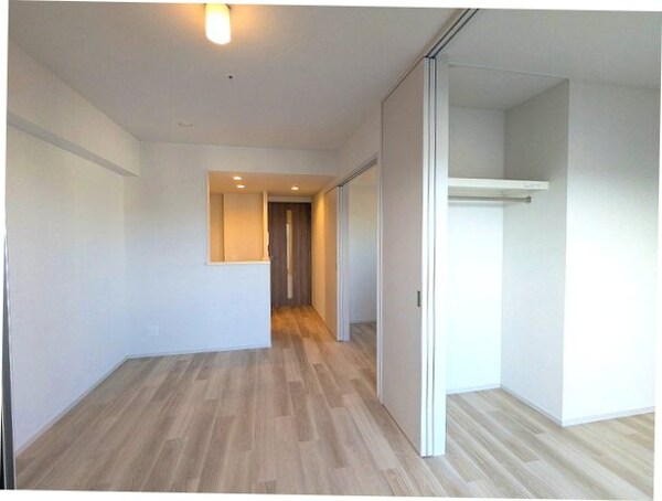 居室(インターネット無料、カウンターキッチン)