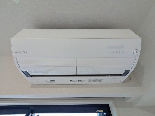 建物設備(リビングには高性能エアコン)