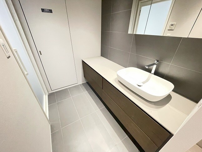 物件内観写真19　(洗面)