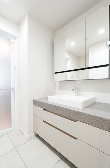 物件内観写真11　(洗面)