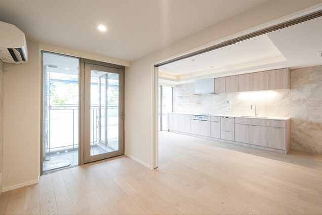 物件内観写真18　(洋室)