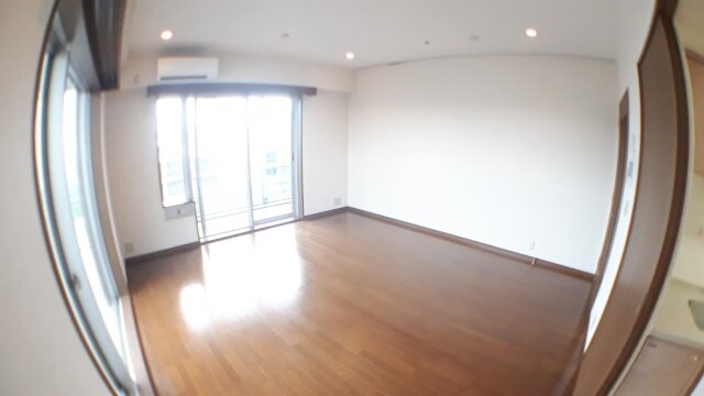 物件内観写真14　(リビング)