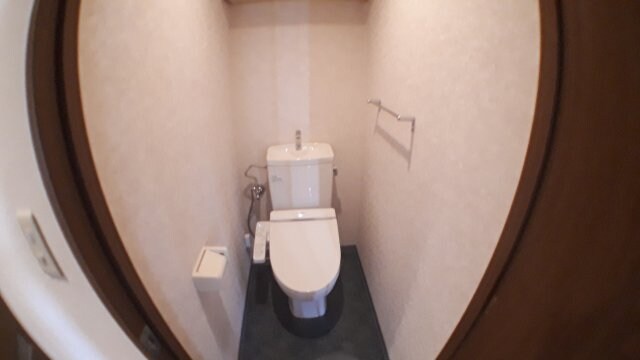 物件内観写真16　(トイレ)