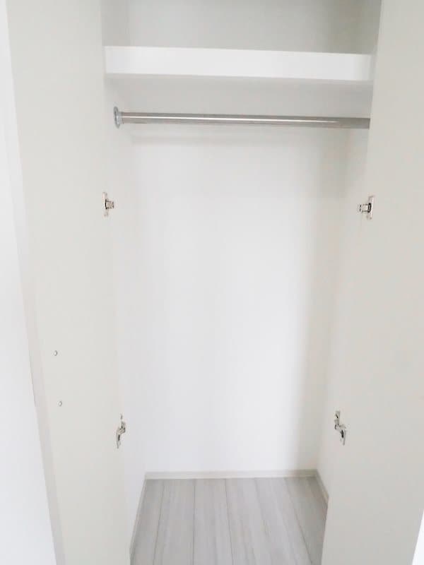建物設備(階数により内装カラーが異なります)