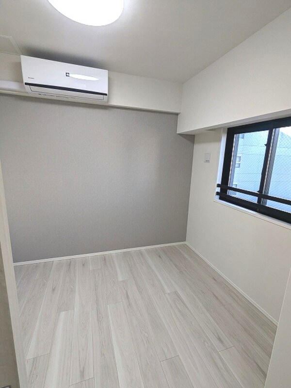 建物設備(4.5帖洋室、エアコン・照明・ウォークインクローゼット付きで)