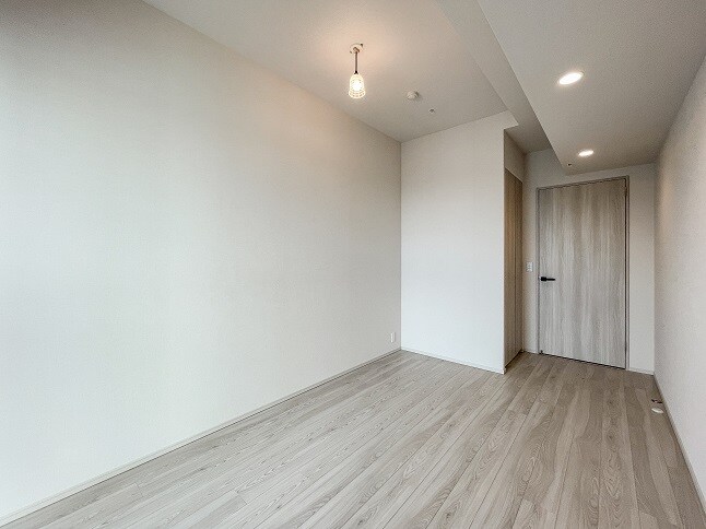 物件内観写真14　(洋室)