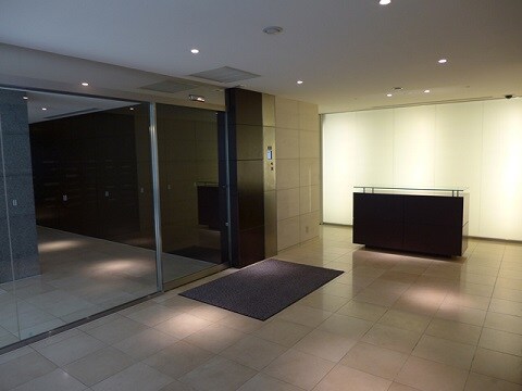 物件内観写真14　(エントランス)