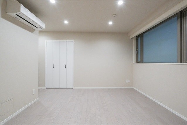 物件内観写真16　(洋室)