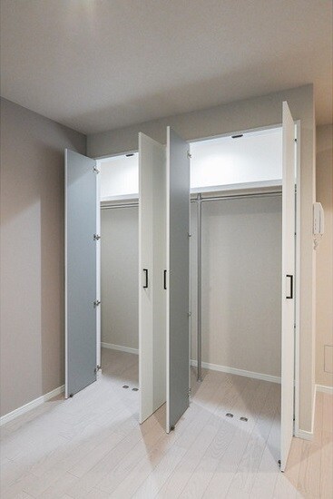 物件内観写真18　(クローゼット)