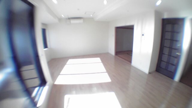 物件内観写真8　(リビング)