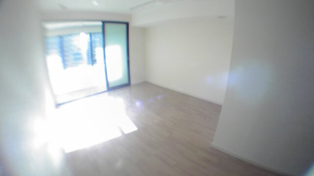 物件内観写真10　(洋室)