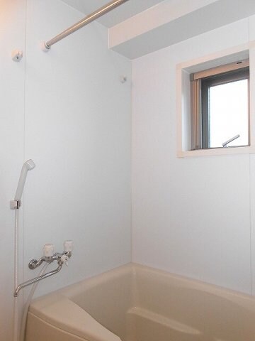 物件内観写真6　(ラクラス新御徒町のバスルームです、追焚、浴室換気乾燥機付きで)