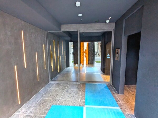 建物設備(瀟洒なエントランス)