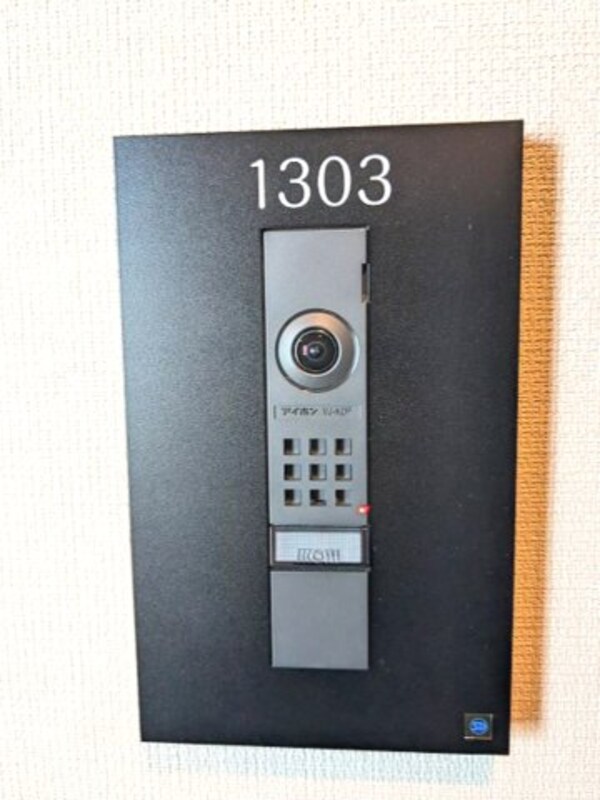 建物設備(玄関にもモニター付のインターホン付セキュリティです)