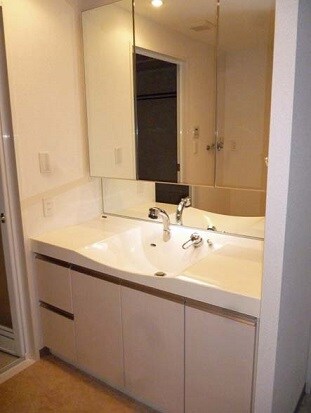 物件内観写真10　(洗面)