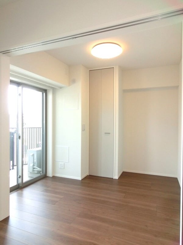 建物設備(4帖洋室)
