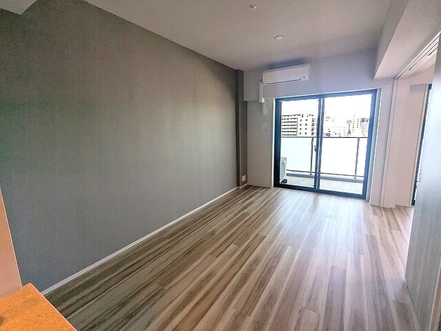 物件内観写真26　(インターネット無料、角部屋、リビングと各洋室にエアコン付)