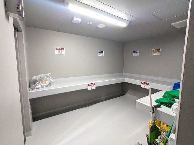 物件内観写真18　(24時間利用可能なゴミ置場です)