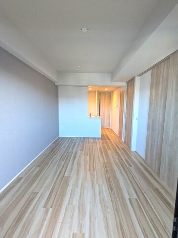 物件内観写真28　(インターネット無料、リビングと各洋室にエアコン付、カウンター)