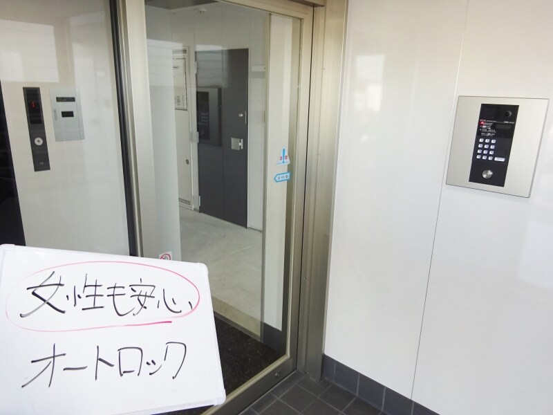 物件内観写真14　(エレベーター)