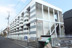 レオパレスファバーグローブⅡ外観写真