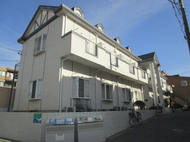 ローズアパートQ110番館