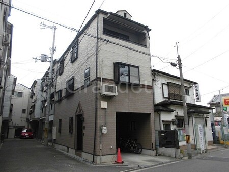 大本貸家外観写真