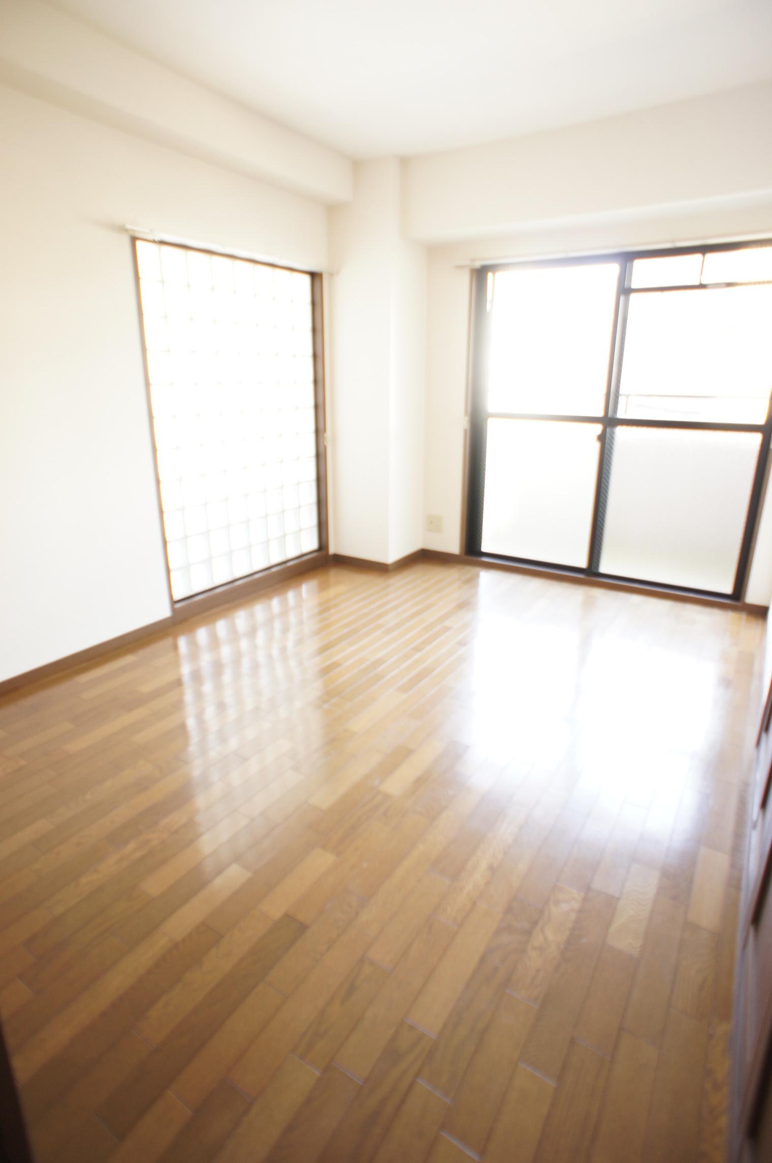 物件内観写真14　(寝室)