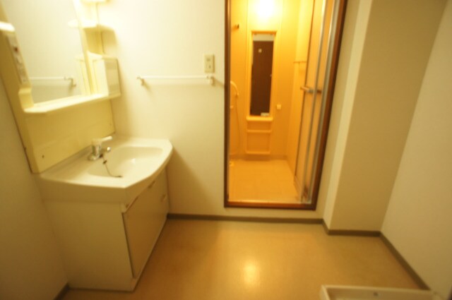 物件内観写真18　(パウダールーム)