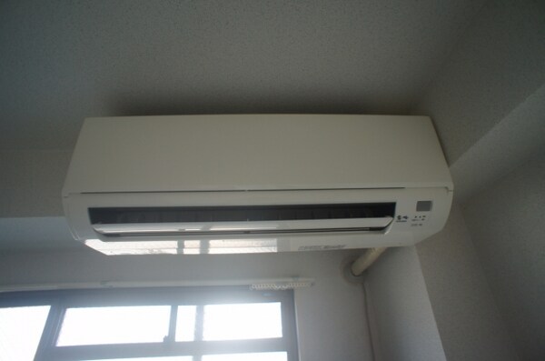 建物設備(冷暖房完備)